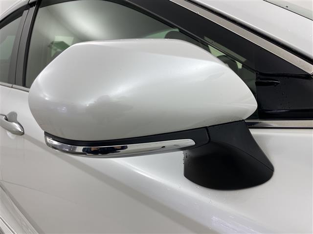 カムリ Ｇレザーパッケージ　純正ディスプレイオーディオ　ナビ　バックカメラ　トヨタセーフティセンス　アダプティブクルーズコントロール　ブラインドスポットモニター　横滑り防止装置　ヘッドアップディスプレイ　モデリスタフルエアロ（39枚目）