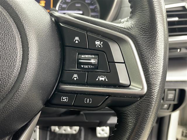 インプレッサスポーツ ２．０ｉ－Ｓアイサイト　４ＷＤ　純正ナビ　バックカメラ　アイサイト　アダプティブクルーズコントロール　・ブラインドスポットモニター　アイドリングストップ　パドルシフト　ドアミラーヒーター　前席パワーシート　オートライト（12枚目）