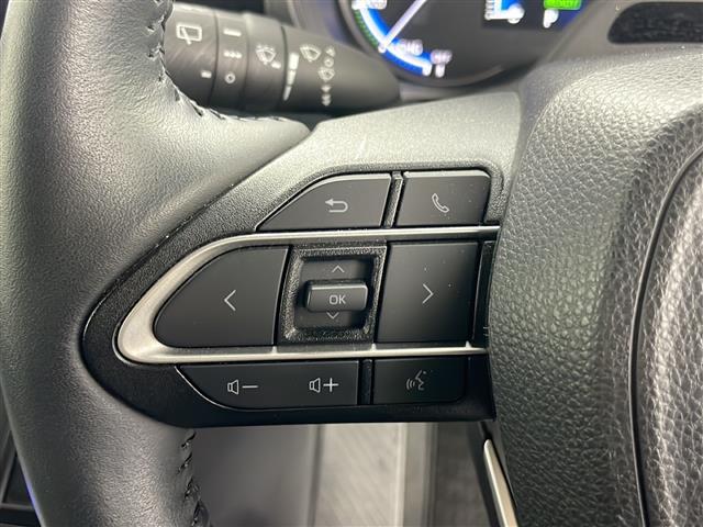 ヴォクシー ハイブリッドＳ－Ｚ　４ＷＤ　トヨタセーフティセンス　レーダークルーズコントロール　ブラインドスポットモニター　純正ナビ　全方位カメラ　両側パワスラ　純正フリップダウンモニター　ハーフレザーシート　前席シートヒーター（10枚目）