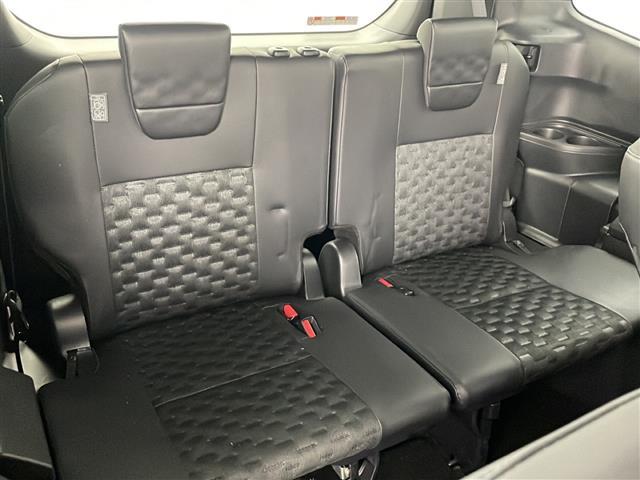 ヴォクシー ハイブリッドＳ－Ｚ　４ＷＤ　トヨタセーフティセンス　レーダークルーズコントロール　ブラインドスポットモニター　純正ナビ　全方位カメラ　両側パワスラ　純正フリップダウンモニター　ハーフレザーシート　前席シートヒーター（24枚目）