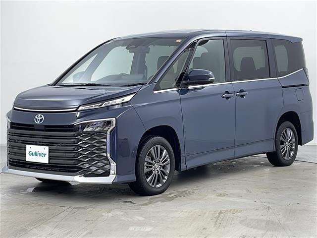 ヴォクシー ハイブリッドＳ－Ｚ　４ＷＤ　トヨタセーフティセンス　レーダークルーズコントロール　ブラインドスポットモニター　純正ナビ　全方位カメラ　両側パワスラ　純正フリップダウンモニター　ハーフレザーシート　前席シートヒーター（31枚目）