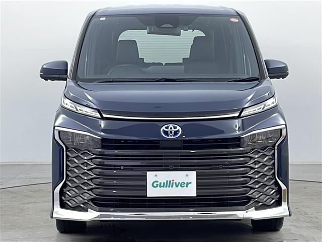 ヴォクシー ハイブリッドＳ－Ｚ　４ＷＤ　トヨタセーフティセンス　レーダークルーズコントロール　ブラインドスポットモニター　純正ナビ　全方位カメラ　両側パワスラ　純正フリップダウンモニター　ハーフレザーシート　前席シートヒーター（33枚目）