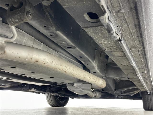 フリード Ｇ・ホンダセンシング　４ＷＤ　寒冷地　ホンダセンシング　アダプティブクルーズコントロール　横滑り防止装置　レーンキープアシスト　純正ナビ　バックカメラ　純正フリップダウンモニター　両側パワースライドドア　前席シートヒーター（7枚目）