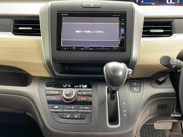 フリード Ｇ・ホンダセンシング　４ＷＤ　寒冷地　ホンダセンシング　アダプティブクルーズコントロール　横滑り防止装置　レーンキープアシスト　純正ナビ　バックカメラ　純正フリップダウンモニター　両側パワースライドドア　前席シートヒーター（12枚目）