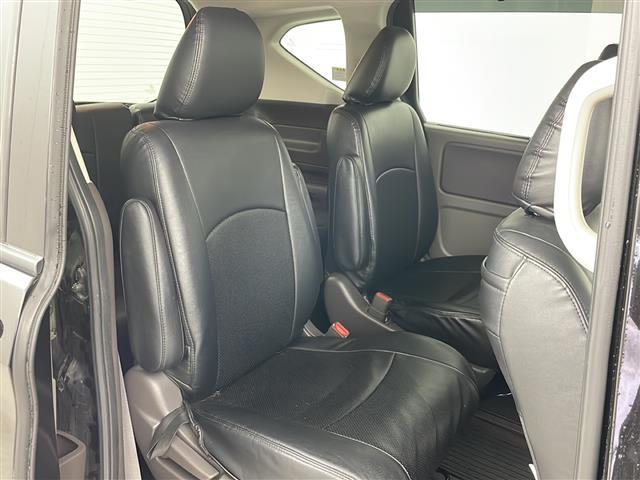 フリード Ｇ・ホンダセンシング　４ＷＤ　寒冷地　ホンダセンシング　アダプティブクルーズコントロール　横滑り防止装置　レーンキープアシスト　純正ナビ　バックカメラ　純正フリップダウンモニター　両側パワースライドドア　前席シートヒーター（22枚目）