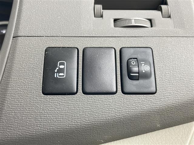 アイシス Ｌ　横滑り防止　スマートキー　プッシュスタート　社外ドライブレコーダー（14枚目）