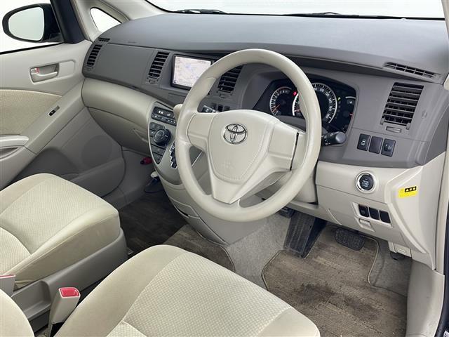 アイシス Ｌ　横滑り防止　スマートキー　プッシュスタート　社外ドライブレコーダー（22枚目）