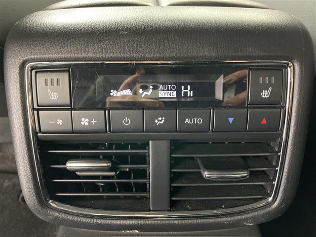 ＣＸ－８ ＸＤプロアクティブ　Ｓパッケージ　１オーナー純正ナビ＆ＢＴ＆ＤＶＤ＆ＣＤ＆ＡＵＸ＆ＵＳＢ＆ＴＶ　全方位カメラ　パワーバックドア　ｉ－ＡＣＴＩＶＥＳＥＮＳＥ　クルコン　ブラインドスポットモニター　純正前後ドラレコ　シートヒーター　ＥＴＣ（18枚目）