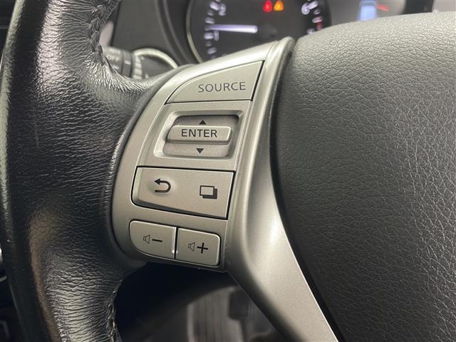 エクストレイル ２０Ｘ　エマージェンシーブレーキパッケージ　・パートタイム４ＷＤ・純正ナビ（ＣＤ／ＢＴ／フルセグＴＶ／ＳＤ／ＵＳＢ）・全方位カメラ・エマージェンシーブレーキ・シートヒーター（前席）・クルーズコントロール・ビルトインＥＴＣ・アイドリングストップ（11枚目）