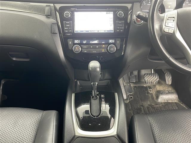 エクストレイル ２０Ｘ　エマージェンシーブレーキパッケージ　・パートタイム４ＷＤ・純正ナビ（ＣＤ／ＢＴ／フルセグＴＶ／ＳＤ／ＵＳＢ）・全方位カメラ・エマージェンシーブレーキ・シートヒーター（前席）・クルーズコントロール・ビルトインＥＴＣ・アイドリングストップ（13枚目）