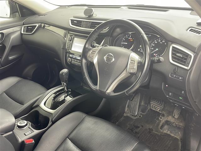 エクストレイル ２０Ｘ　エマージェンシーブレーキパッケージ　・パートタイム４ＷＤ・純正ナビ（ＣＤ／ＢＴ／フルセグＴＶ／ＳＤ／ＵＳＢ）・全方位カメラ・エマージェンシーブレーキ・シートヒーター（前席）・クルーズコントロール・ビルトインＥＴＣ・アイドリングストップ（21枚目）