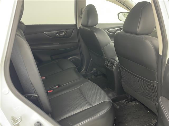 エクストレイル ２０Ｘ　エマージェンシーブレーキパッケージ　・パートタイム４ＷＤ・純正ナビ（ＣＤ／ＢＴ／フルセグＴＶ／ＳＤ／ＵＳＢ）・全方位カメラ・エマージェンシーブレーキ・シートヒーター（前席）・クルーズコントロール・ビルトインＥＴＣ・アイドリングストップ（23枚目）