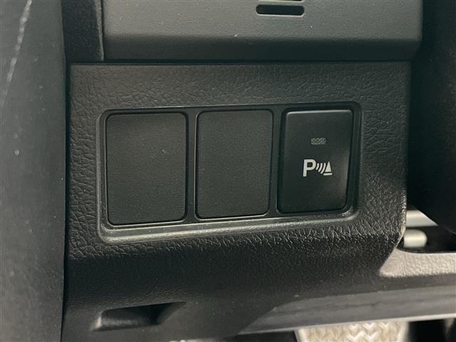 マークＸ ２５０Ｇ　Ｆｏｕｒ　４ＷＤ・寒冷地仕様・純正ＳＤナビ＆ＴＶ＆ＢＴ＆ＣＤ＆ＤＶＤ・衝突軽減ブレーキ・レーンキープアシスト・レーダークルーズコントロール・ステアリングスイッチ・ミラーヒーター・Ｇエンスタ・夏冬タイヤ（17枚目）