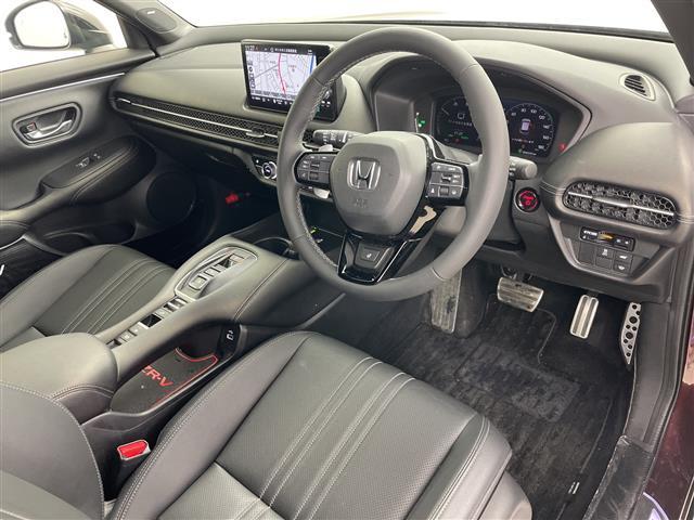 ＺＲ－Ｖ ｅ：ＨＥＶ　Ｚ特別仕様車ブラックスタイル　・４ＷＤ・寒冷地仕様・純正ナビ・ＢＯＳＥサウンド・全方位モニター・パワーバックドア・ホンダセンシング・レーダークルーズコントロール・ブラインドスポットモニター・前席パワーシート・前席シートヒーター（21枚目）