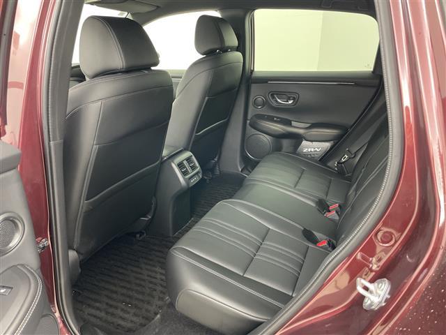 ＺＲ－Ｖ ｅ：ＨＥＶ　Ｚ特別仕様車ブラックスタイル　・４ＷＤ・寒冷地仕様・純正ナビ・ＢＯＳＥサウンド・全方位モニター・パワーバックドア・ホンダセンシング・レーダークルーズコントロール・ブラインドスポットモニター・前席パワーシート・前席シートヒーター（27枚目）
