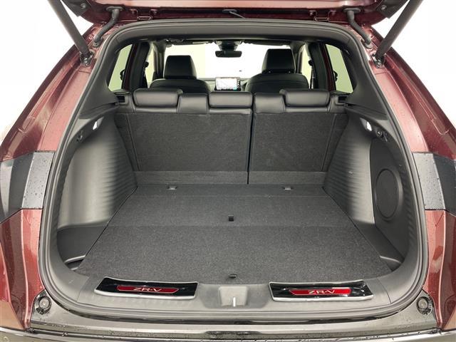 ＺＲ－Ｖ ｅ：ＨＥＶ　Ｚ特別仕様車ブラックスタイル　・４ＷＤ・寒冷地仕様・純正ナビ・ＢＯＳＥサウンド・全方位モニター・パワーバックドア・ホンダセンシング・レーダークルーズコントロール・ブラインドスポットモニター・前席パワーシート・前席シートヒーター（29枚目）