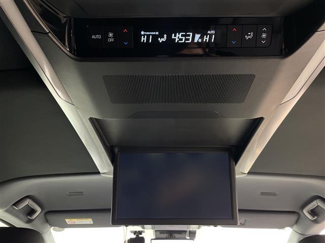 ヴェルファイアハイブリッド エグゼクティブラウンジ　・ワンオーナー・４ＷＤ・寒冷地仕様・ＪＢＬサウンドナビ・全方位モニター・モデリスタエアロ・パワーバックドア・両側パワースライドドア・ガラスルーフ・リアエンターテインメントシステム・純正フリップダウン（19枚目）