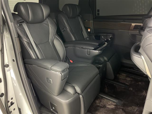 ヴェルファイアハイブリッド エグゼクティブラウンジ　・ワンオーナー・４ＷＤ・寒冷地仕様・ＪＢＬサウンドナビ・全方位モニター・モデリスタエアロ・パワーバックドア・両側パワースライドドア・ガラスルーフ・リアエンターテインメントシステム・純正フリップダウン（26枚目）