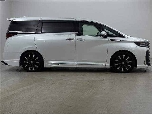 ヴェルファイアハイブリッド エグゼクティブラウンジ　・ワンオーナー・４ＷＤ・寒冷地仕様・ＪＢＬサウンドナビ・全方位モニター・モデリスタエアロ・パワーバックドア・両側パワースライドドア・ガラスルーフ・リアエンターテインメントシステム・純正フリップダウン（37枚目）