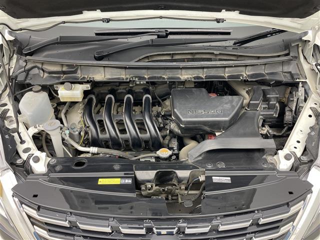 セレナ ハイウェイスター　Ｖ　・４ＷＤ・寒冷地仕様・純正ナビ・プロパイロット・純正フリップダウンモニター・全方位カメラ・両側パワースライドドア・レーダークルーズコントロール・衝突軽減ブレーキ・純正前後ドライブレコーダー　夏冬タイヤ（4枚目）