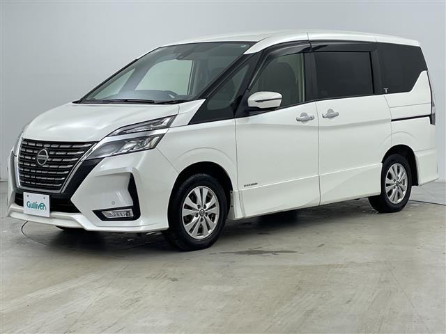 セレナ ハイウェイスター　Ｖ　・４ＷＤ・寒冷地仕様・純正ナビ・プロパイロット・純正フリップダウンモニター・全方位カメラ・両側パワースライドドア・レーダークルーズコントロール・衝突軽減ブレーキ・純正前後ドライブレコーダー　夏冬タイヤ（31枚目）