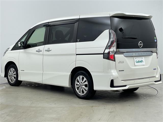 セレナ ハイウェイスター　Ｖ　・４ＷＤ・寒冷地仕様・純正ナビ・プロパイロット・純正フリップダウンモニター・全方位カメラ・両側パワースライドドア・レーダークルーズコントロール・衝突軽減ブレーキ・純正前後ドライブレコーダー　夏冬タイヤ（42枚目）