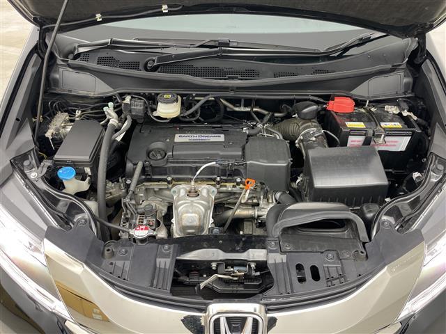 オデッセイ アブソルート・ＥＸ　・ワンオーナー・４ＷＤ・寒冷地仕様・純正ナビ・バックカメラ・両側パワースライドドア・クルーズコントロール・ブラインドスポットモニター・ハーフレザーシート・ドアミラーヒーター・ビルトインＥＴＣ（6枚目）