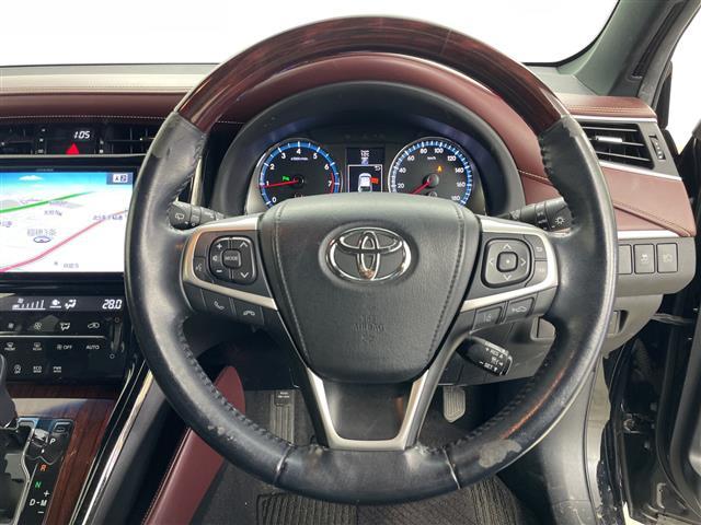 ハリアー プレミアム アルパインナビ バックカメラ トヨタセーフティセンス レーダークルーズコントロール 衝突被害軽減ブレーキ アイドリングストップ パワーバックドア ハーフレザーシート D席パワーシート ビルトインETC(8枚目)