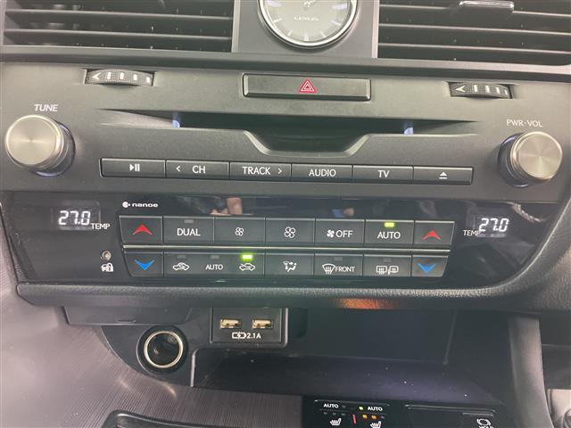 RX RX450h 4WD サンルーフ 純正ナビ・全方位カメラ パワーバックドア レクサスセーフティーシステム オートクルーズコントロール ブラインドスポットモニター パドルシフト レザーシート 前席パワーシート LED(14枚目)