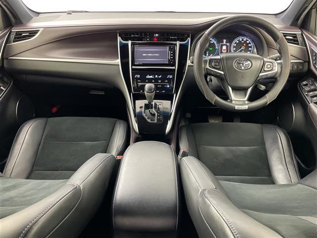 ハリアーハイブリッド プレミアム　スタイルモーヴ　４ＷＤ　モデリスタエアロ（フロント，サイド，リア）　社外ナビ　バックカメラ　パワーバックドア　クルーズコントロール　ハーフレザーシート　Ｄ席シートメモリー　前席パワーシート　前席シートヒーター　ＥＴＣ（2枚目）