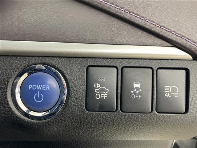 ハリアーハイブリッド プレミアム　スタイルモーヴ　４ＷＤ　モデリスタエアロ（フロント，サイド，リア）　社外ナビ　バックカメラ　パワーバックドア　クルーズコントロール　ハーフレザーシート　Ｄ席シートメモリー　前席パワーシート　前席シートヒーター　ＥＴＣ（16枚目）