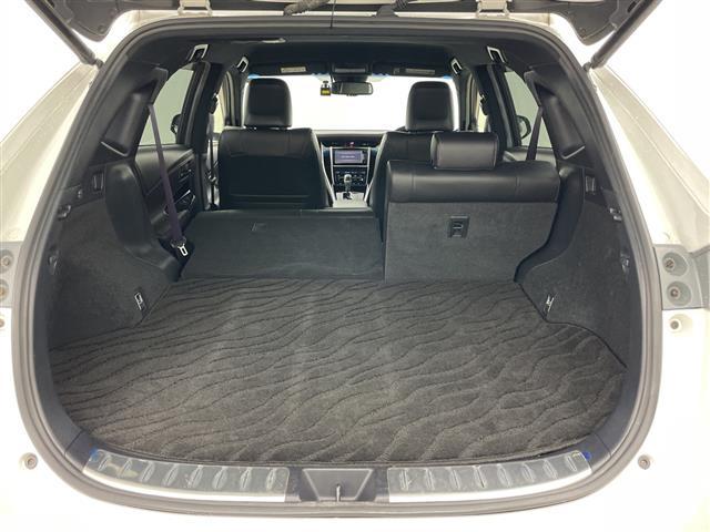 ハリアーハイブリッド プレミアム　スタイルモーヴ　４ＷＤ　モデリスタエアロ（フロント，サイド，リア）　社外ナビ　バックカメラ　パワーバックドア　クルーズコントロール　ハーフレザーシート　Ｄ席シートメモリー　前席パワーシート　前席シートヒーター　ＥＴＣ（30枚目）