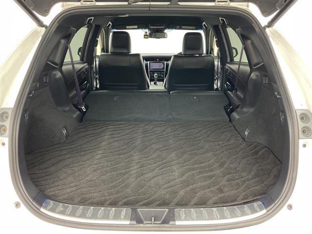 ハリアーハイブリッド プレミアム　スタイルモーヴ　４ＷＤ　モデリスタエアロ（フロント，サイド，リア）　社外ナビ　バックカメラ　パワーバックドア　クルーズコントロール　ハーフレザーシート　Ｄ席シートメモリー　前席パワーシート　前席シートヒーター　ＥＴＣ（31枚目）