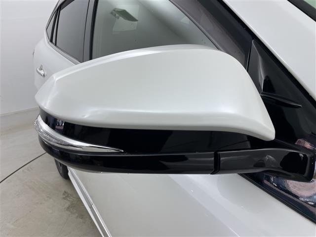 ハリアーハイブリッド プレミアム　スタイルモーヴ　４ＷＤ　モデリスタエアロ（フロント，サイド，リア）　社外ナビ　バックカメラ　パワーバックドア　クルーズコントロール　ハーフレザーシート　Ｄ席シートメモリー　前席パワーシート　前席シートヒーター　ＥＴＣ（40枚目）