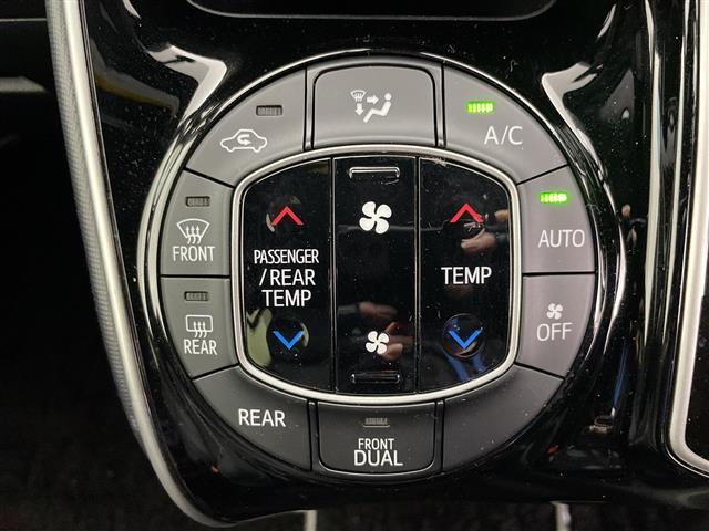 ヴォクシー ZS 煌II 4WD 寒冷地仕様 純正ナビ バックカメラ 両側パワースライド 純正フリップダウンモニター クルーズコントロール ビルトインETC 純正ドライブレコーダー LEDヘッドライト オートライト(13枚目)