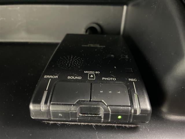 ヴォクシー ZS 煌II 4WD 寒冷地仕様 純正ナビ バックカメラ 両側パワースライド 純正フリップダウンモニター クルーズコントロール ビルトインETC 純正ドライブレコーダー LEDヘッドライト オートライト(19枚目)