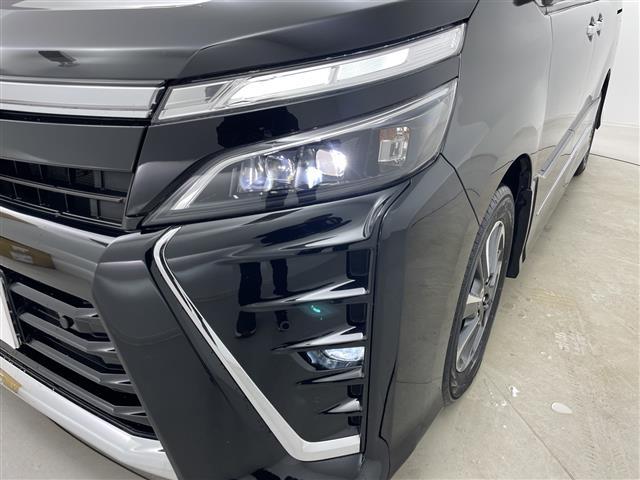 ヴォクシー ZS 煌II 4WD 寒冷地仕様 純正ナビ バックカメラ 両側パワースライド 純正フリップダウンモニター クルーズコントロール ビルトインETC 純正ドライブレコーダー LEDヘッドライト オートライト(38枚目)