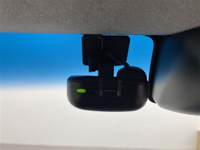 タント カスタムＸ　トップＥＤ　ＬＴＤ　ＳＡＩＩＩ　純正ナビ　全方位カメラ　両側パワースライドドア　純正ドライブレコーダー　Ｄ席シートヒーター　アイドリングストップ　リアコーナーセンサー　ＬＥＤヘッドライト　オートライト　オートマチックハイビーム（16枚目）