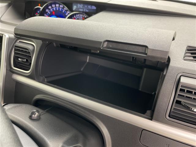 タント カスタムＸ　トップＥＤ　ＬＴＤ　ＳＡＩＩＩ　純正ナビ　全方位カメラ　両側パワースライドドア　純正ドライブレコーダー　Ｄ席シートヒーター　アイドリングストップ　リアコーナーセンサー　ＬＥＤヘッドライト　オートライト　オートマチックハイビーム（17枚目）