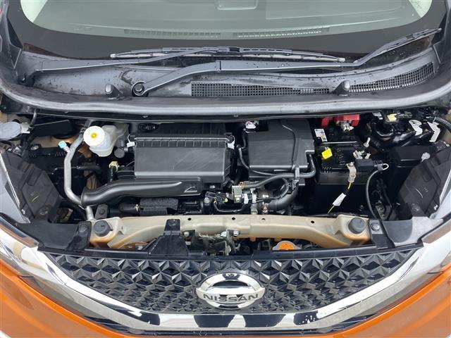 デイズ ハイウェイスター　Ｘ　プロパイロットエディション　４ＷＤ　純正ナビ　全方位カメラ　プロパイロット　エマージェンシーブレーキ　前席シートヒーター　ＥＴＣ　純正ドラレコ前方　ヒルアシストスタート　ＬＥＤヘッドライト　オートライト　オートマチックハイビーム（5枚目）