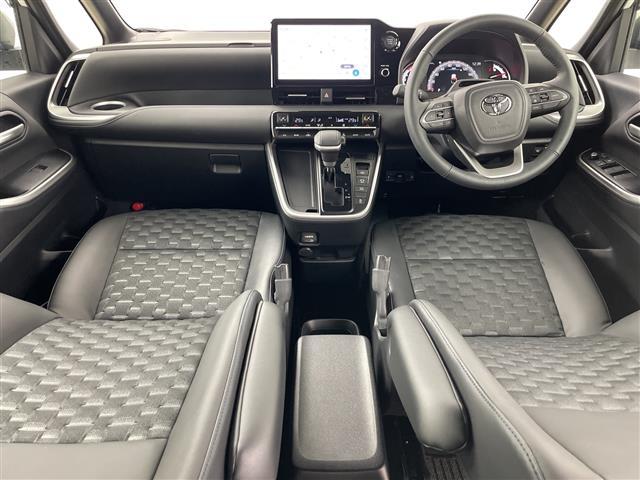 ヴォクシー S-Z 4WD ワンオーナー 寒冷地仕様 純正ディスプレイオーディオ バックカメラ 両側パワースライドドア トヨタセーフティセンス レーダークルーズコントロール ブラインドスポットモニター 前席シートヒーター(2枚目)