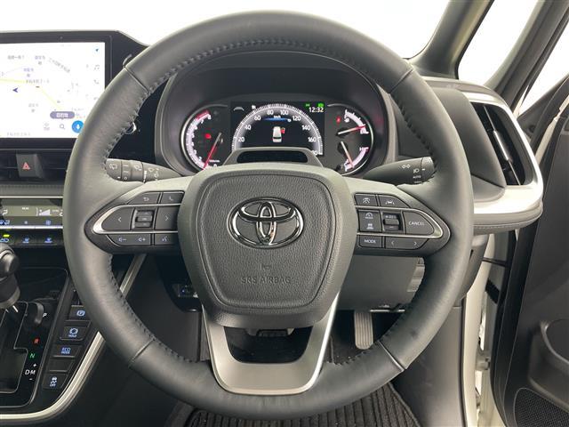 ヴォクシー S-Z 4WD ワンオーナー 寒冷地仕様 純正ディスプレイオーディオ バックカメラ 両側パワースライドドア トヨタセーフティセンス レーダークルーズコントロール ブラインドスポットモニター 前席シートヒーター(10枚目)