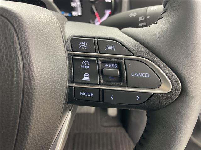 ヴォクシー S-Z 4WD ワンオーナー 寒冷地仕様 純正ディスプレイオーディオ バックカメラ 両側パワースライドドア トヨタセーフティセンス レーダークルーズコントロール ブラインドスポットモニター 前席シートヒーター(12枚目)