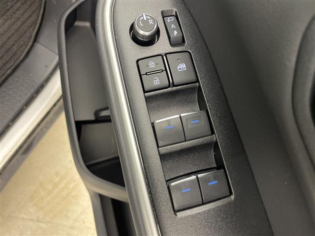 ヴォクシー S-Z 4WD ワンオーナー 寒冷地仕様 純正ディスプレイオーディオ バックカメラ 両側パワースライドドア トヨタセーフティセンス レーダークルーズコントロール ブラインドスポットモニター 前席シートヒーター(20枚目)