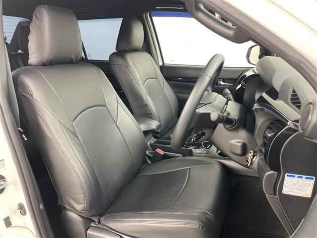 ハイラックス Z ブラックラリーエディション 4WD 寒冷地仕様 社外ナビ バック,左サイド,フロントカメラ トヨタセーフティセンス レーンディパーチャーアラート アダプティブクルーズコントロール フロントワイパーデアイサー ドアミラーヒーター(23枚目)