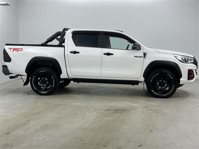 ハイラックス Z ブラックラリーエディション 4WD 寒冷地仕様 社外ナビ バック,左サイド,フロントカメラ トヨタセーフティセンス レーンディパーチャーアラート アダプティブクルーズコントロール フロントワイパーデアイサー ドアミラーヒーター(36枚目)