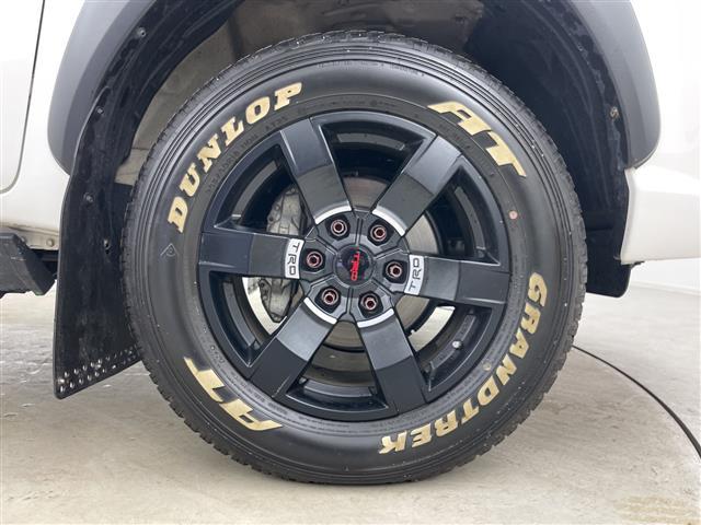 ハイラックス Z ブラックラリーエディション 4WD 寒冷地仕様 社外ナビ バック,左サイド,フロントカメラ トヨタセーフティセンス レーンディパーチャーアラート アダプティブクルーズコントロール フロントワイパーデアイサー ドアミラーヒーター(41枚目)