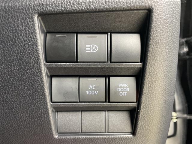 ノア ハイブリッドS-Z ・4WD・純正ナビ・バックカメラ・両側パワースライドドア・純正フリップダウンモニター・パワーバックドア・トヨタセーフティセンス・レーダークルーズコントロール・ハーフレザーシート・シートヒーター(19枚目)