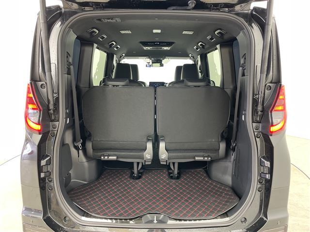 ノア ハイブリッドS-Z ・4WD・純正ナビ・バックカメラ・両側パワースライドドア・純正フリップダウンモニター・パワーバックドア・トヨタセーフティセンス・レーダークルーズコントロール・ハーフレザーシート・シートヒーター(30枚目)