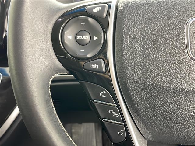 オデッセイ アブソルート・ホンダセンシング　純正９インチナビ＆フルセグＴＶ＆ＤＶＤ＆ＣＤ＆ＳＤ＆ＢＴ＆ＨＤＭＩ　バックカメラ　リヤフリップダウンモニター　純正エンジンスターター　両側パワースライドドア　ホンダセンシング　ＥＴＣ　Ｐシート（11枚目）